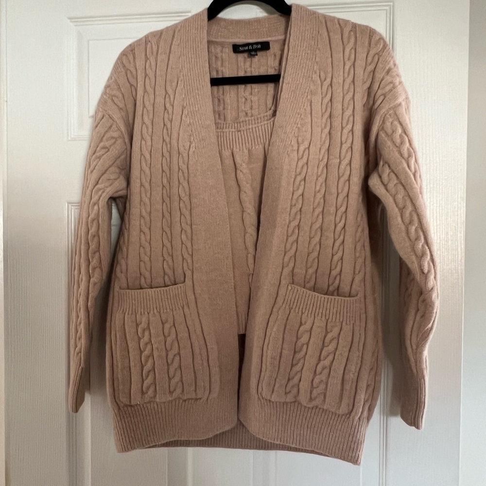 Women's Tan Cable Knit Sweater Set - Picture 2 of 8